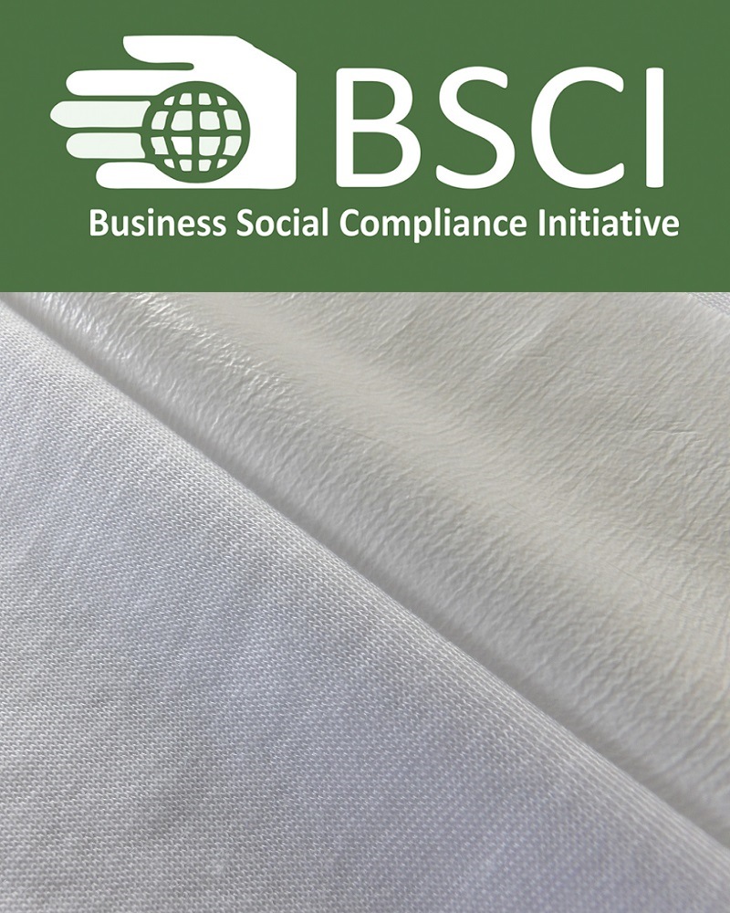 全尺寸 105GSM 透气天丝面料，带 TPU 防水床垫保护套